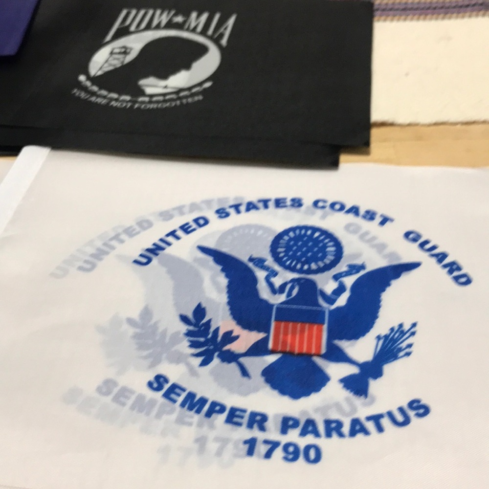 Military flags - Picture 11 of 12